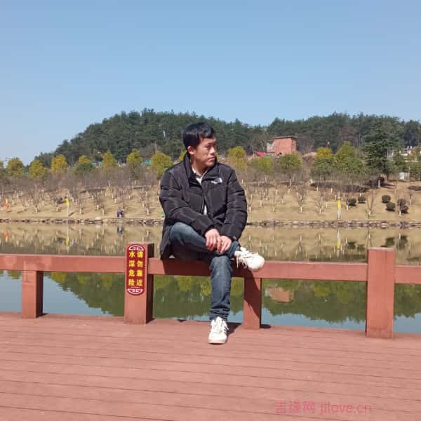湖南41岁单身帅哥真诚找对象-吉水征婚相亲网